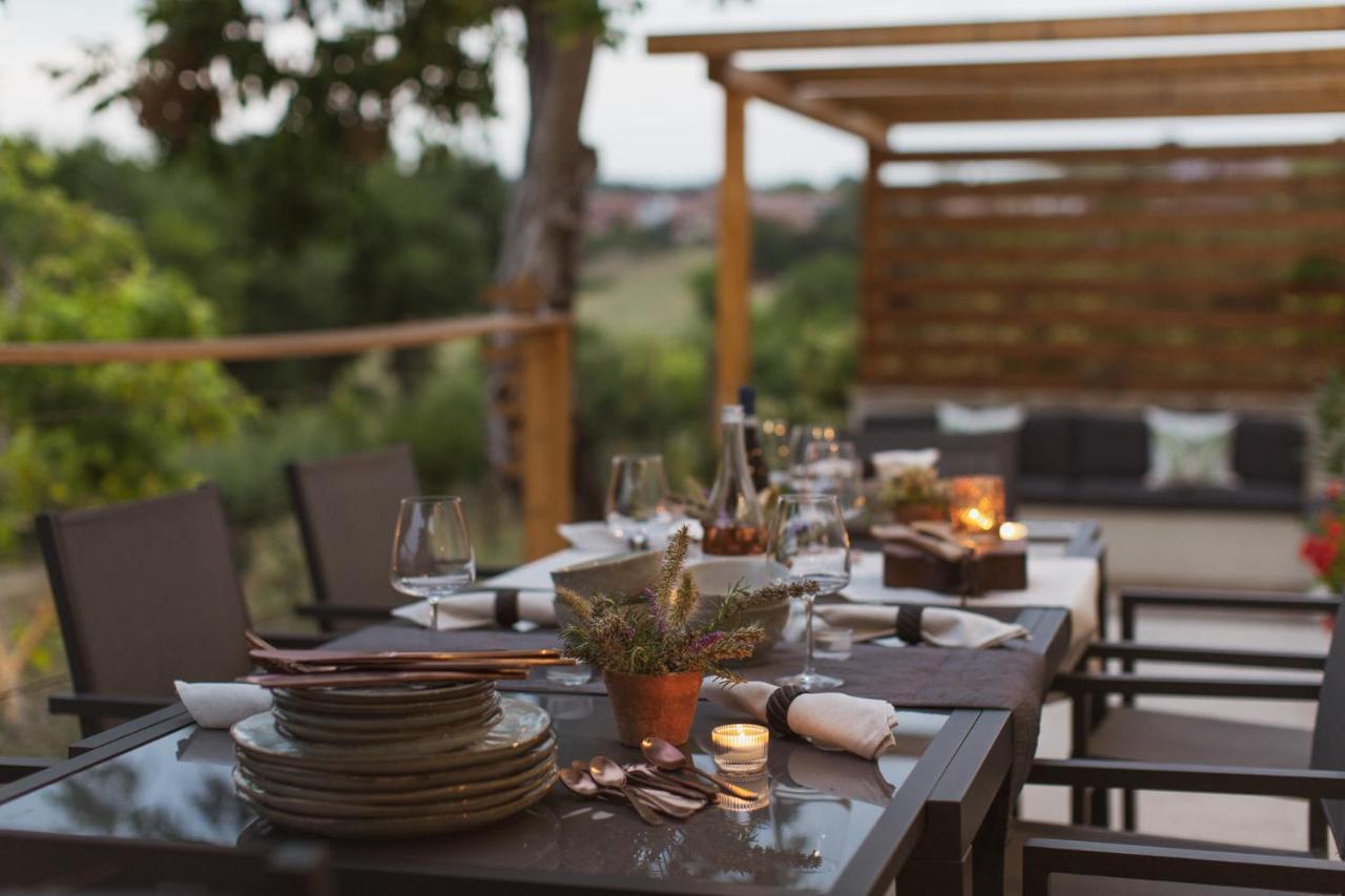 Nº18 A Private Country Hideaway In Monferrato Villa Alfiano Natta Exterior foto